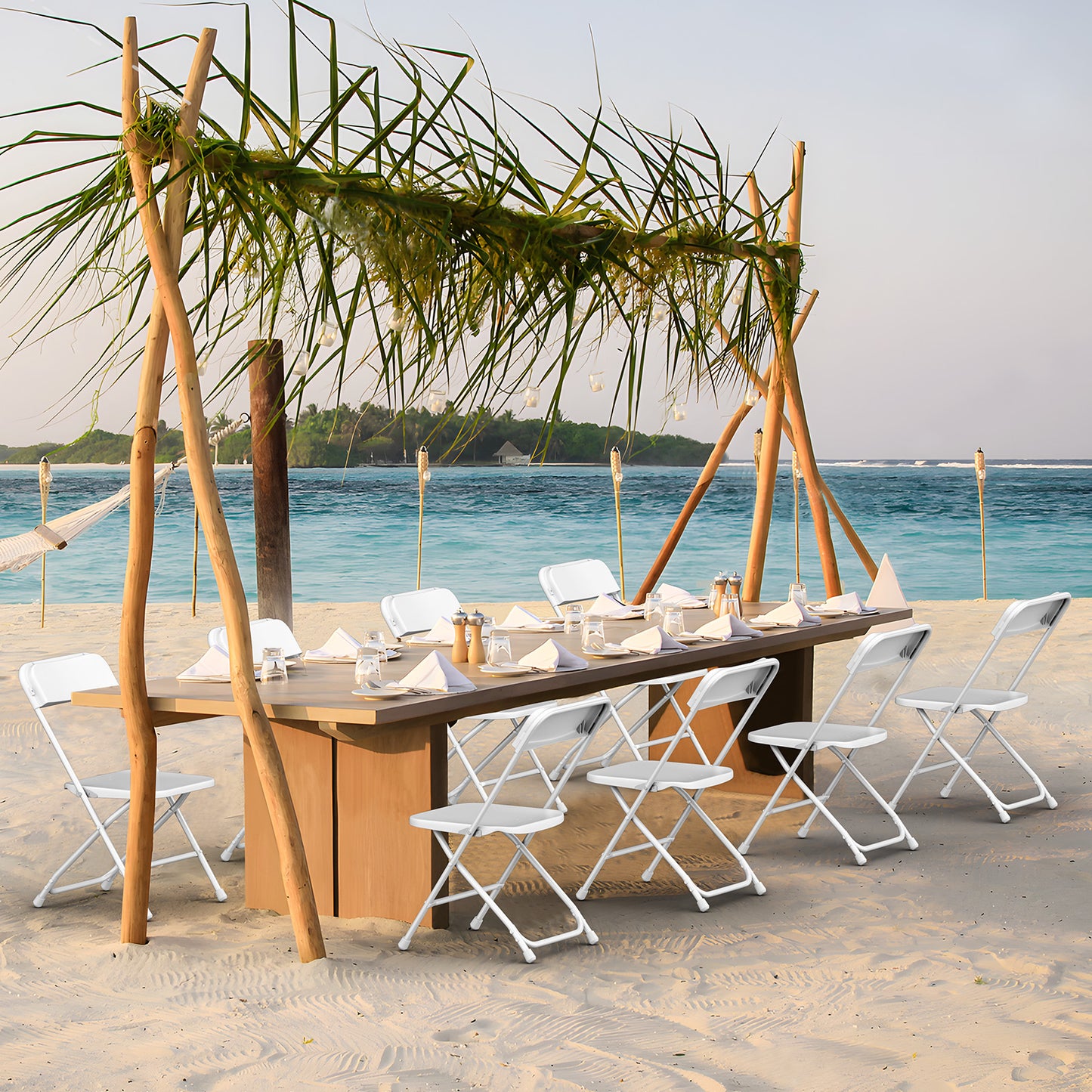 Capri White Plastic Folding Chair 6 Pack with Steel Frame, Hold up to 350 lbs, Indoor Outdoor Portable Stackable Event Chair Commercial Seat for Dining Wedding Party Office Picnic Kitchen